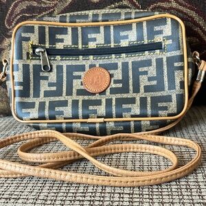 Vintage Fendi Black and Tan Crossbody Bag